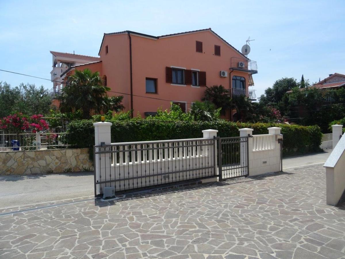 Apartamento With A Parking Space Biograd Na Moru, Biograd - 860 *